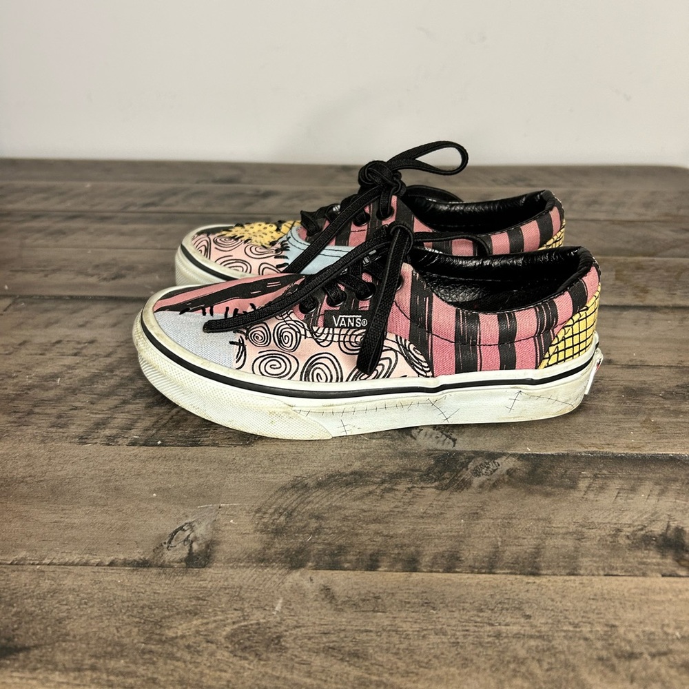 Vans X Disney Nightmare Before Christmas Off the Wall Vans